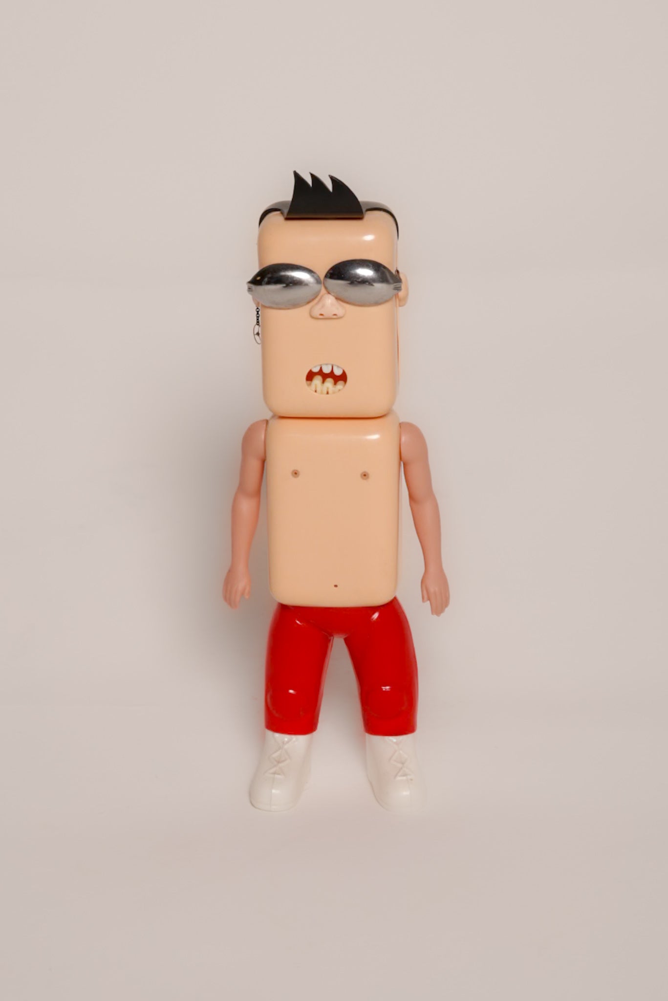"Dolls" Punk - Sang Won Sung