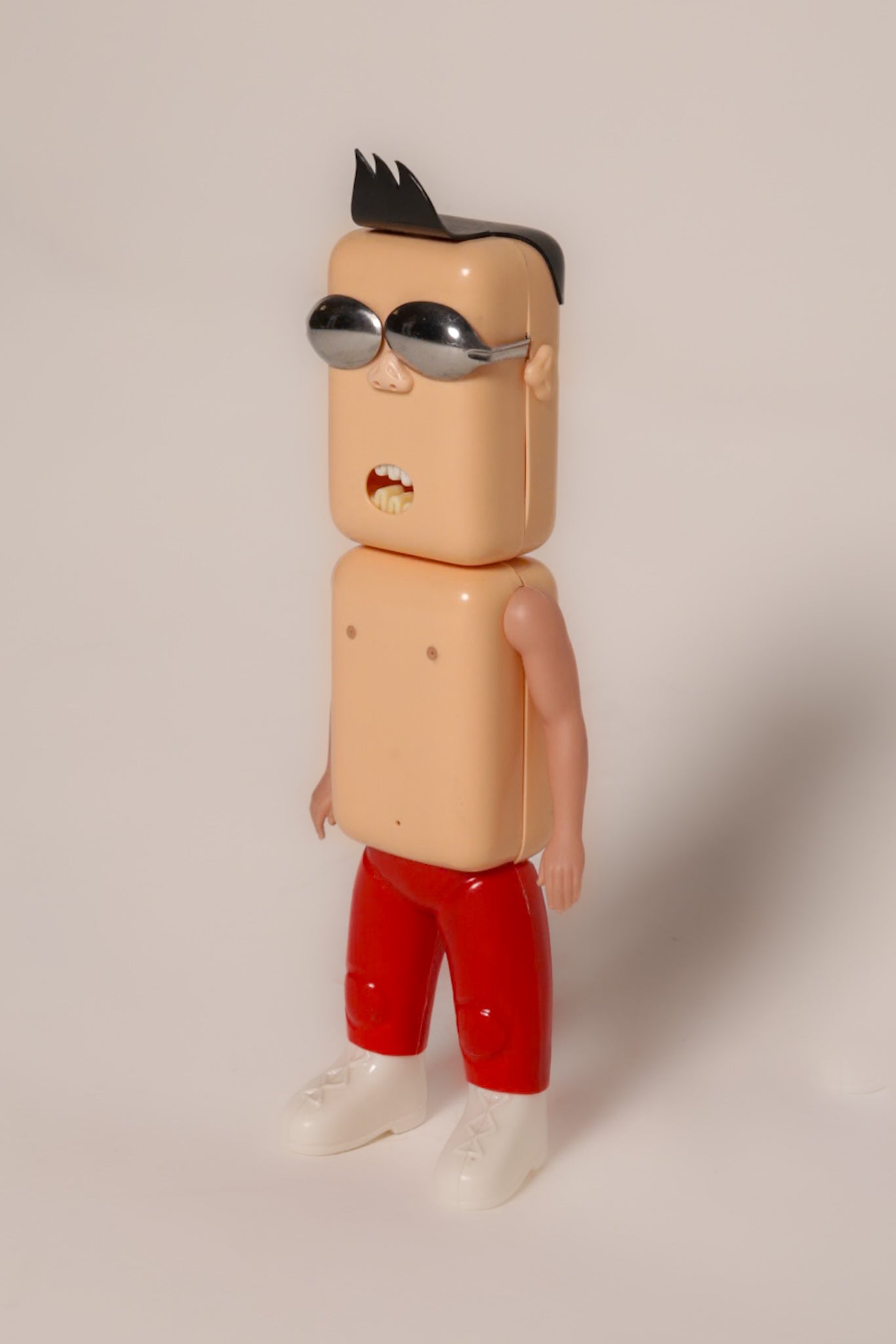 "Dolls" Punk - Sang Won Sung